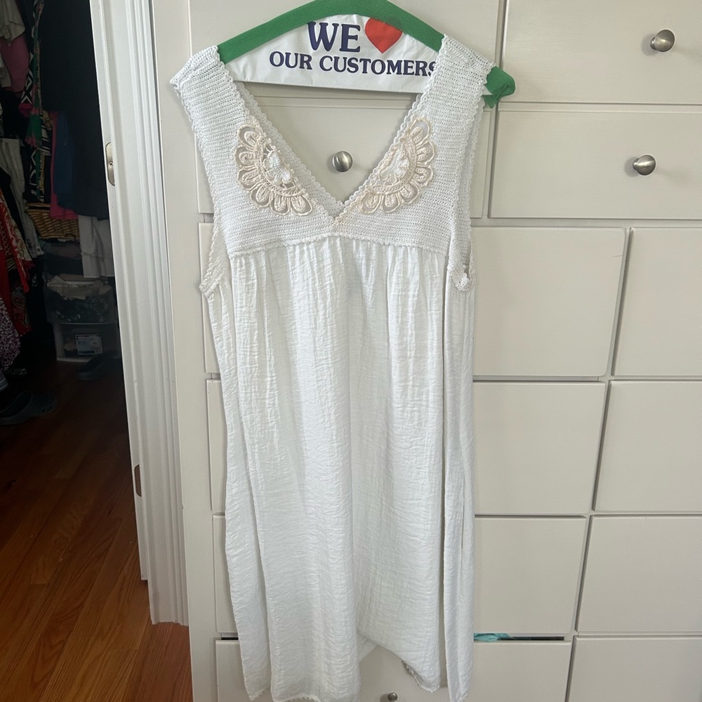 BCBGMaxAzria Ivory Lace Trim Dress